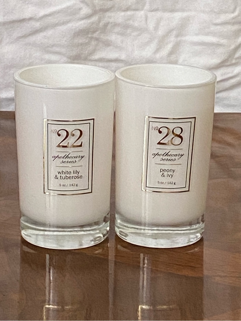 Bellevue apothecary candles No. 22 White Lily & Tuberose & No. 28: Peony & I